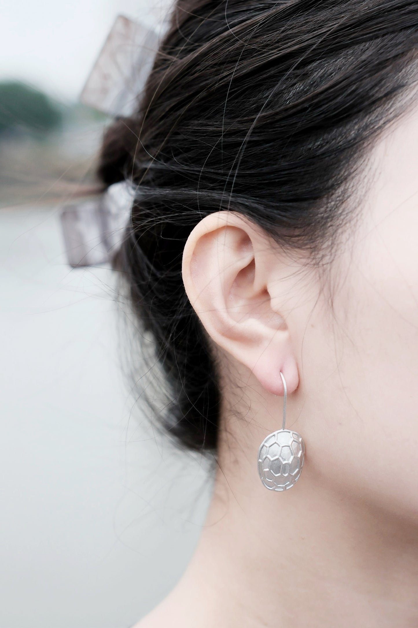 Glimmering Turtles Earrings