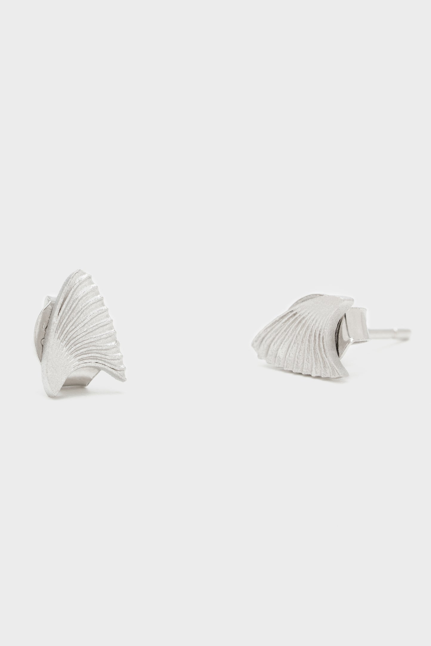 Shark fin Earrings